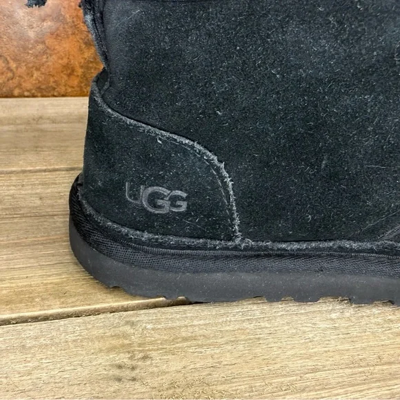UGG Neumel boots - Picture 4 of 8